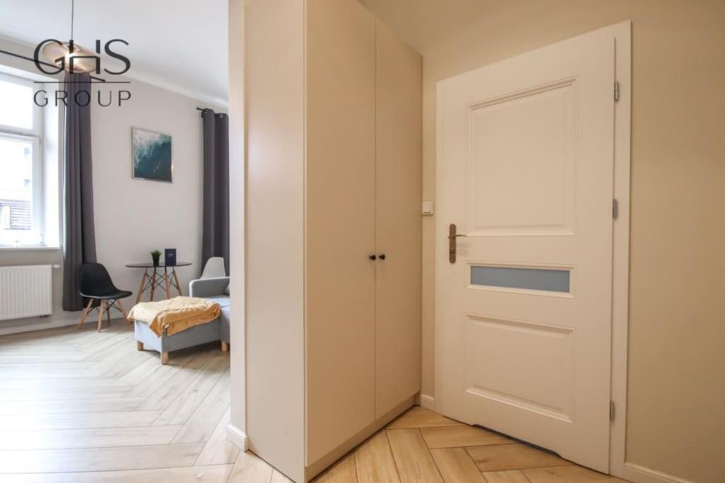 Piekny Apartament W Zabytkowej Kamienicy クラクフ エクステリア 写真